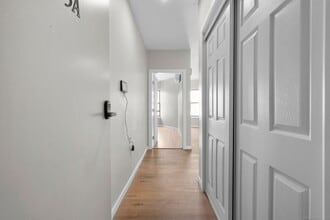 140 Grand St in Waterbury, CT - Building Photo - Building Photo