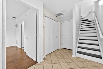 1716 E 54th St in Chicago, IL - Building Photo - Building Photo