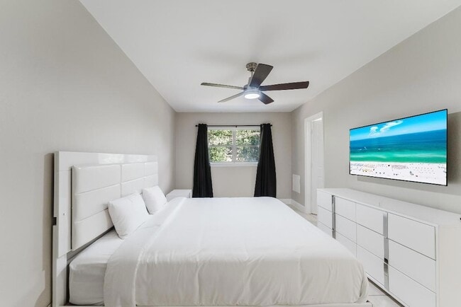 1800 NW 4th Ave in Boca Raton, FL - Building Photo - Building Photo