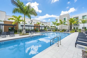 The Stellar Emerald Hills in Fort Lauderdale, FL - Building Photo - Building Photo
