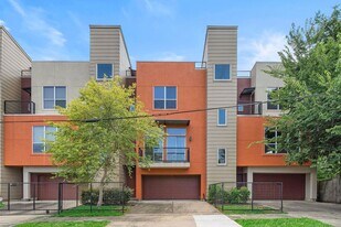 1414 Rosewood St in Houston, TX - Building Photo