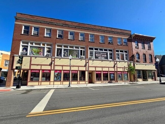 7 North St