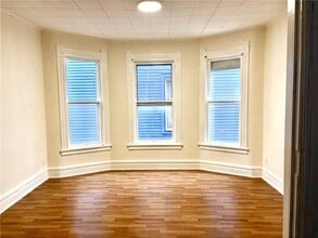 11 Athens St in Rochester, NY - Building Photo - Building Photo