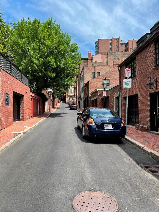 19 Branch St, Unit 1 in Boston, MA - Foto de edificio - Building Photo