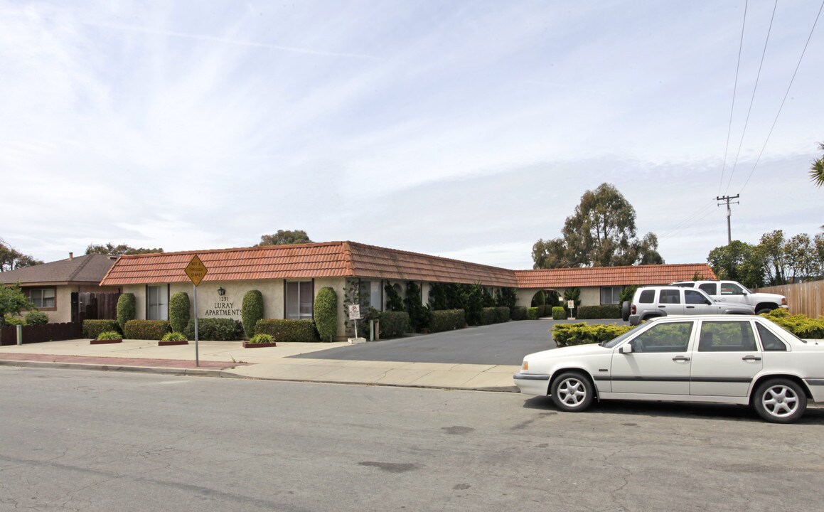 1291 Cherokee Dr in Salinas, CA - Foto de edificio