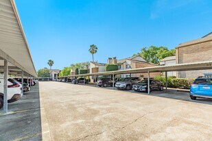 7140 N Holiday Dr in Galveston, TX - Building Photo