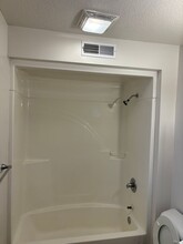 1022 Conklin Hill Dr in Syracuse, IN - Building Photo - Building Photo