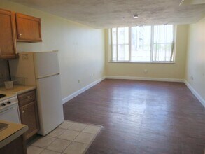 15 Pearl St in Cambridge, MA - Foto de edificio - Building Photo