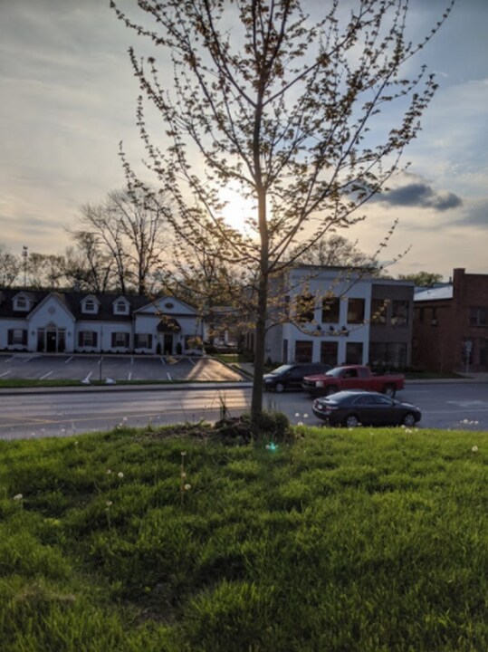1503 S Walnut St in Bloomington, IN - Foto de edificio