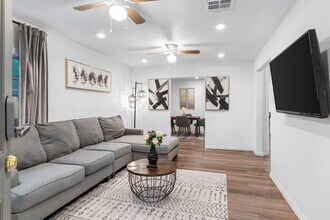 4805 N 37th St in Tampa, FL - Building Photo - Building Photo