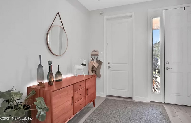 326 Vista Lake Cir in Ponte Vedra Beach, FL - Foto de edificio - Building Photo