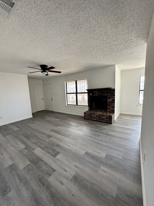 property at 302 E 18th St