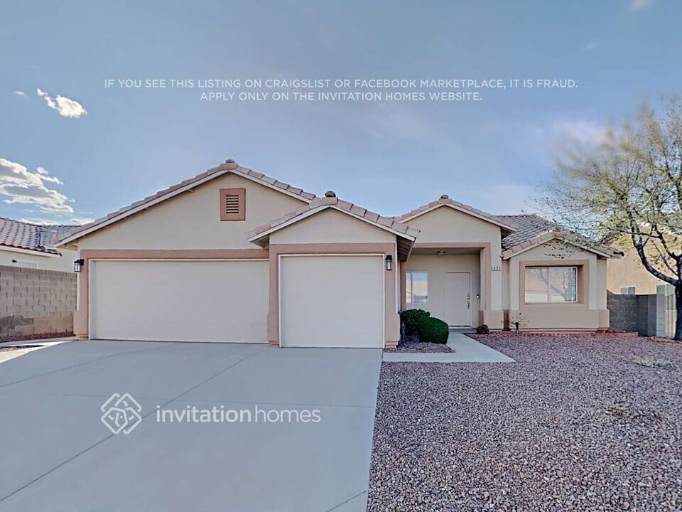531 Trocadero St in Henderson, NV - Building Photo