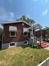 5660 Helen Ave in Jennings, MO - Building Photo - Building Photo