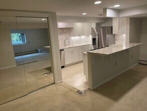 24 Forest Hills Dr, Unit B in Elmira, NY - Building Photo - Building Photo