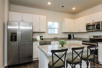 7527 Tender Heart Cir in Leland, NC - Building Photo - Building Photo