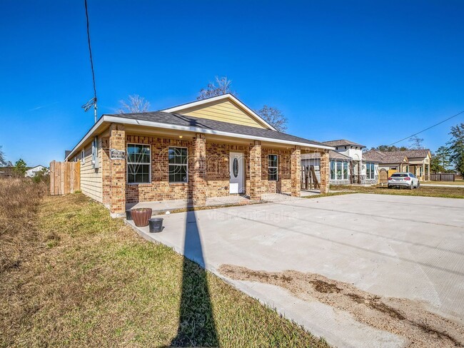 property at 440 Rd 51021