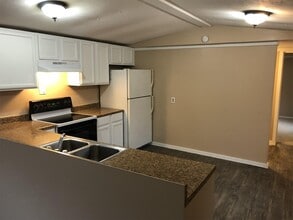 57 Volewood Ln in Gallagher, WV - Building Photo - Building Photo