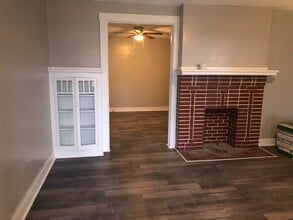 6121 St Marie St in Pittsburgh, PA - Building Photo - Building Photo