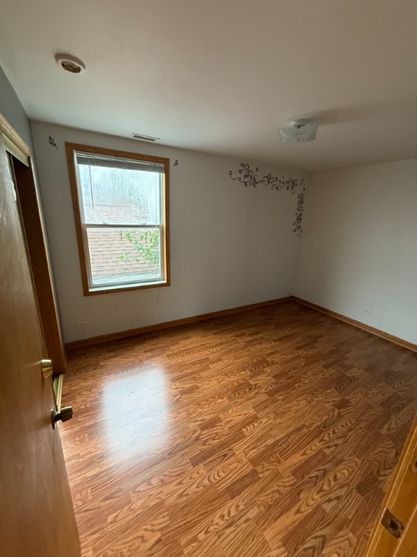 6119 W Giddings St in Chicago, IL - Foto de edificio - Building Photo