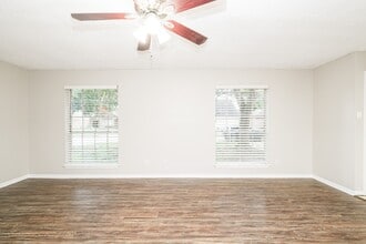 16614 Stonerun in Houston, TX - Building Photo - Building Photo