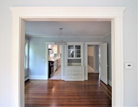 8 Thurston Rd in Watertown, MA - Building Photo - Building Photo