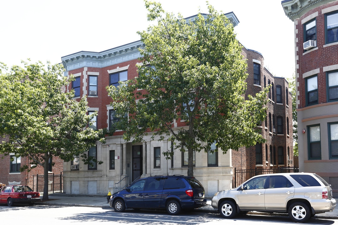 217-219 Columbia Rd in Dorchester, MA - Building Photo