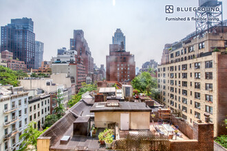 300 E 51st St, Unit FL9-ID531 in New York, NY - Building Photo - Building Photo