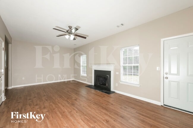 52 Hamilton Dr in Jefferson, GA - Foto de edificio - Building Photo