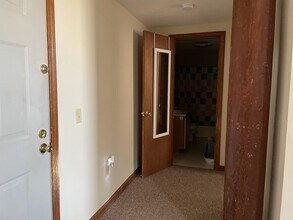 100 Bemis Rd in Fitchburg, MA - Building Photo - Building Photo