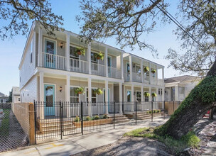 2213 Louisiana Ave in New Orleans, LA - Building Photo - Building Photo