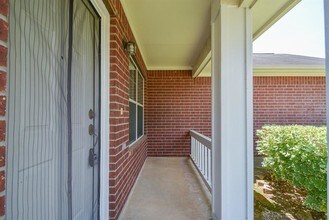 16323 Woma Ct in Sugar Land, TX - Building Photo - Building Photo