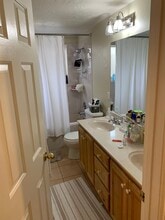 1642 E Fort Union Blvd in Cottonwood Heights, UT - Building Photo - Building Photo