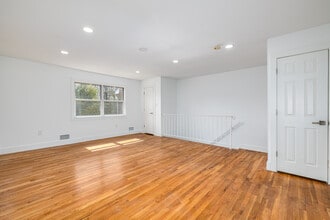 Presidential Estates in North Brunswick, NJ - Foto de edificio - Interior Photo