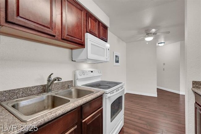 property at 2606 S Durango Dr