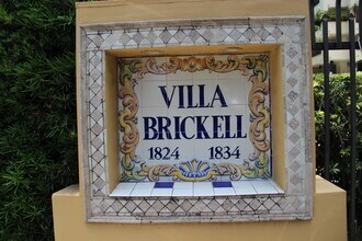 1834 Brickell Ave in Miami, FL - Building Photo - Building Photo