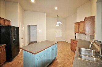 314 Cascade Dr in Red Oak, TX - Building Photo - Building Photo