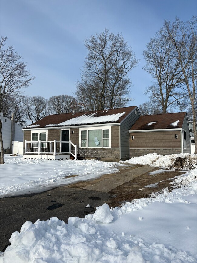 516 Delaware Ave in Absecon, NJ - Building Photo - Building Photo