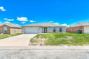1222 Elmo Ln in San Angelo, TX - Building Photo