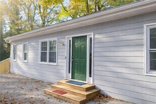 1637 Roman Point Dr in Norcross, GA - Building Photo