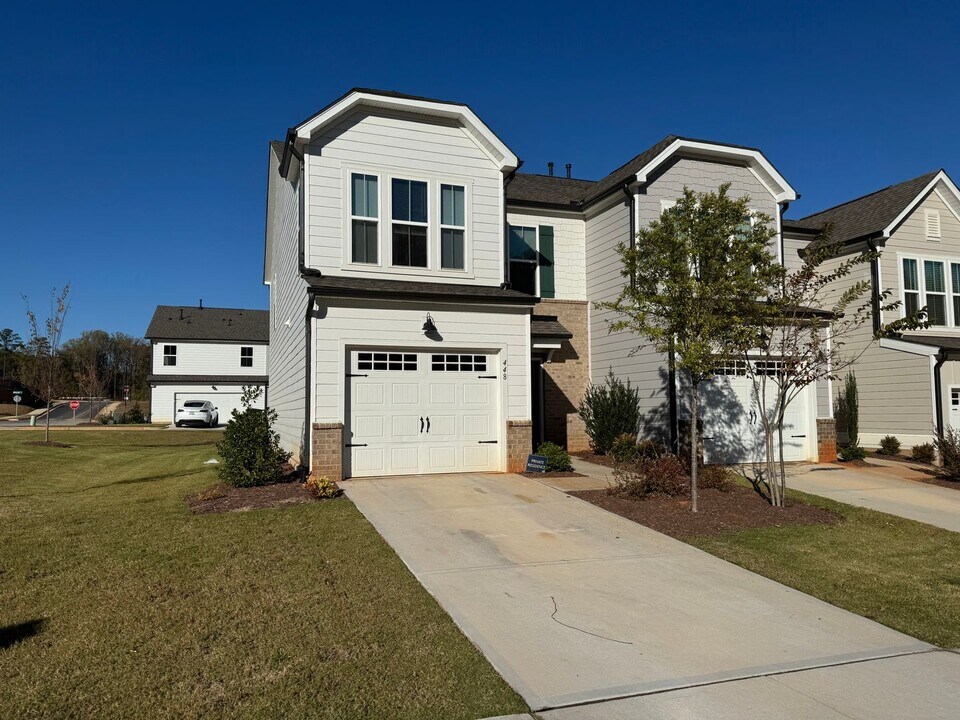 448 Glen Clova Dr in Raleigh, NC - Building Photo