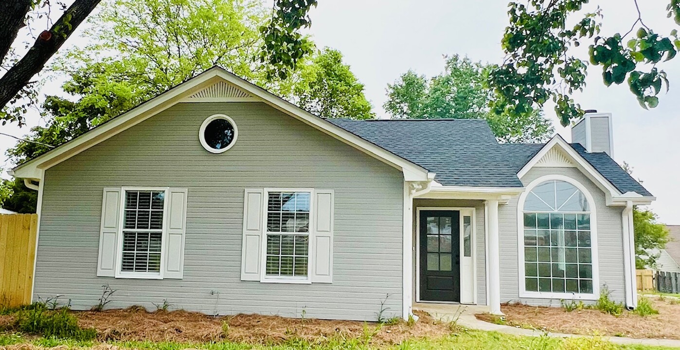 533 Warrior Dr in Alabaster, AL - Building Photo