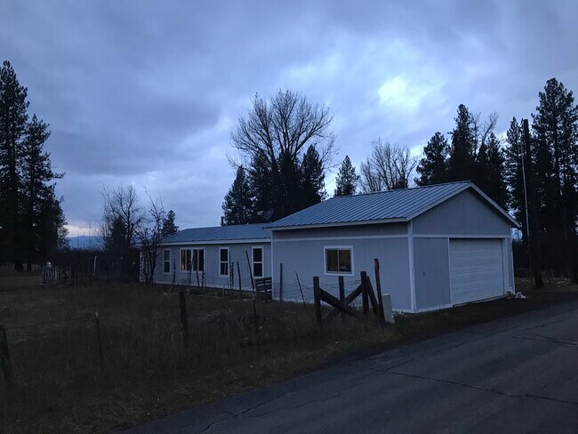 3599 Cemetery Rd in New Meadows, ID - Building Photo - Building Photo