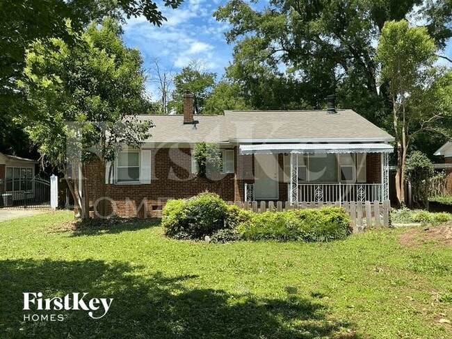 property at 2324 Markham Ct