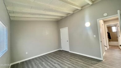 45519 Cedar Ave in Lancaster, CA - Building Photo - Building Photo