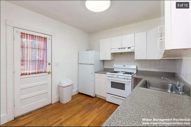 40 Montfern Ave, Unit 2 in Boston, MA - Building Photo - Building Photo