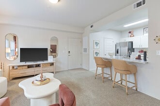 152 Northland in Kansas City, MO - Foto de edificio - Building Photo