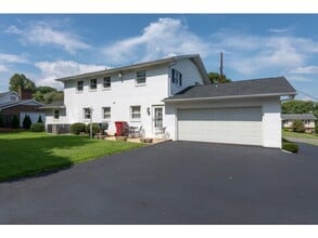 605 N Hills Dr in Johnson City, TN - Building Photo - Building Photo