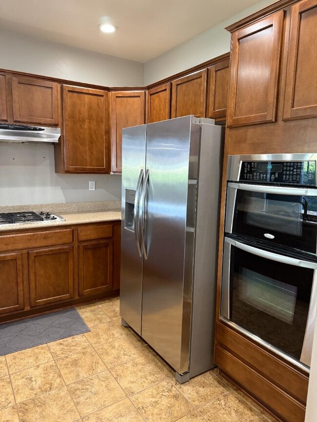 843 Beauregard Ln in Clovis, CA - Building Photo - Building Photo