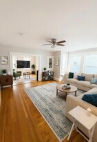 428 Spruce St in Manchester, NH - Building Photo